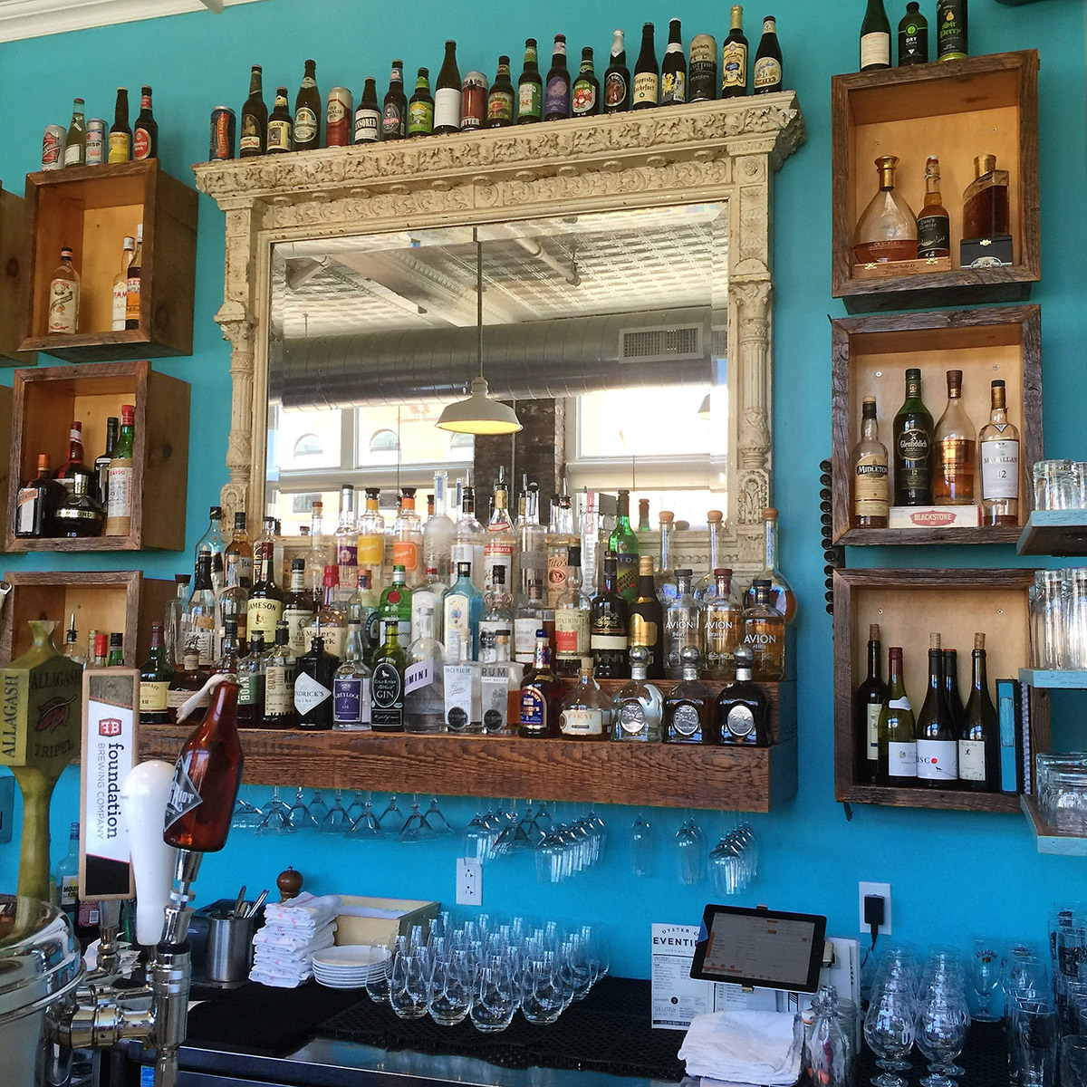 Eventide Oyster Co. Bar